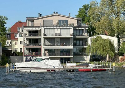 Luxuswohnung in einzigartiger Lage mit hochwertiger EBK, Blick auf Müggelsee und Spree