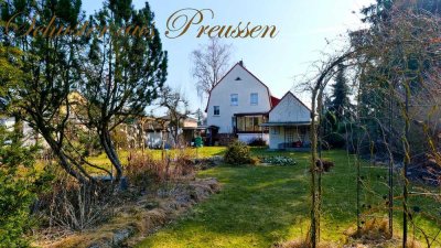Schuster aus Preussen - Karow - Zweifamilienhaus auf ca. 1.246 m² teilbarem Grundstück