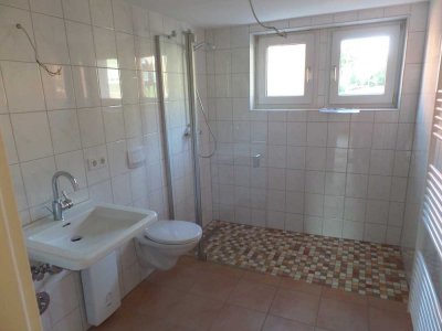 Zentrumsnahe 2 Zimmer Wohnung in 3 Parteien Haus