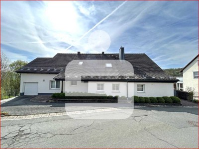 Großzügiges Wohnhaus mit Stil