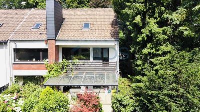 Großzügiges Familiendomizil mit Gartenidylle, Sauna und Kamin – Wohnen mit Stil und Komfort!