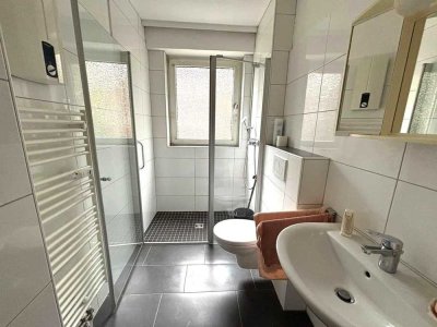 Gut geschnittene 2-Zimmer-Wohnung mit modernem Bad und Potenzial zur individuellen Gestaltung