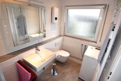 Neuwertiges Bad! 3 Zi. ETW + Balkon + Garage + Aufzug in Dortmund