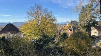 Wunderschöne 4-Zimmer Wohnung in alter Stadtvilla