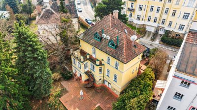 Altbauvilla mit Terrasse und Garten