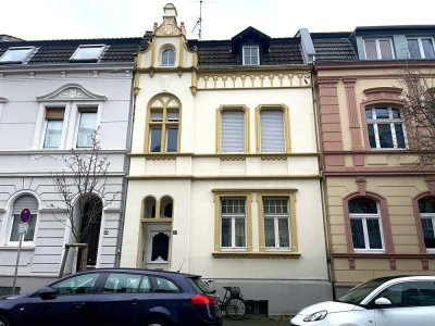 Denkmalgeschützes 5-Parteien-Haus im charmanten Combahnviertel in Bonn-Beuel