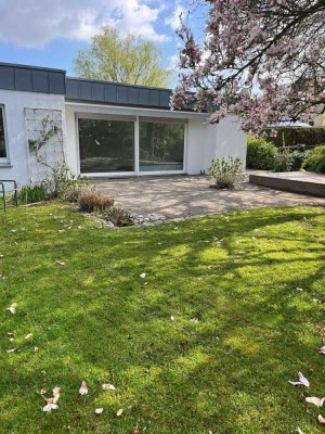 Top-Lage! Einfamilienhaus mit Einliegerwohnungen in Bielefeld-Großdornberg - Courtagefrei für Käufer