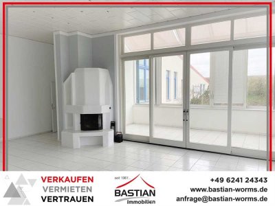 Mit besten Verbindungen: Nur 3 Minuten zur A61! 3,5-Zimmerwohnung - 180 m² - Mörstadt!