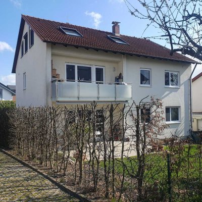 Allensbach, 3-Zimmer-Wohnung zu vermieten, 1. OG, 3 Familienhaus