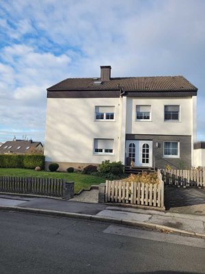 Gepflegte 3 Zimmer- Wohnung zu vermieten
