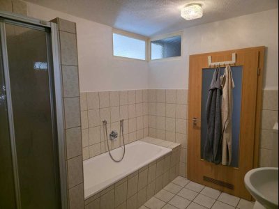 Ansprechende 4-Zimmer-Wohnung mit Balkon und Einbauküche in Rosendahl