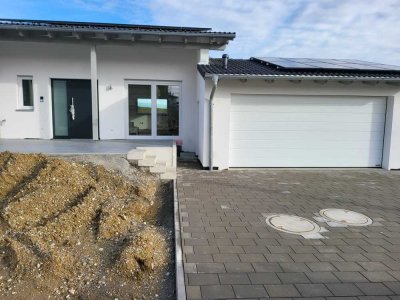 4 Zimmer Neubau Einfamilienhaus KFW 40 Standard in Neukirchen b. Pfarrkirchen zu vermieten