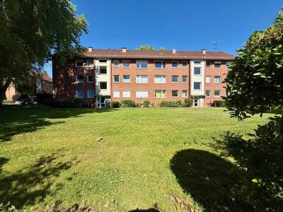 Bezugsfreie 3-Zimmer-Whg. mit Balkon, Stellplatz, EBK // Lilienthalstr., Holtenau