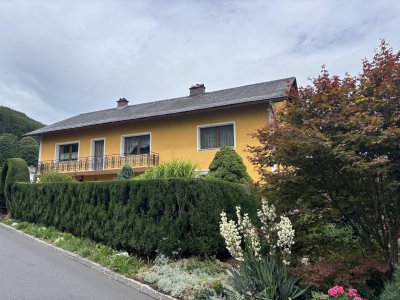 Zweifamilienhaus/Sacherl mit Widmung "Dorfgebiet"