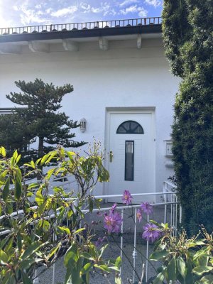 Wohntraum in Pöcking! Charmantes 3-Zi-Haus mit Garten und Garage, ca. 125m2