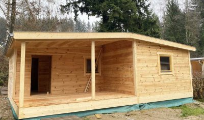 Vollholz-Bungalow mit 2,5 Zimmern in Taufkirchen (Vils)