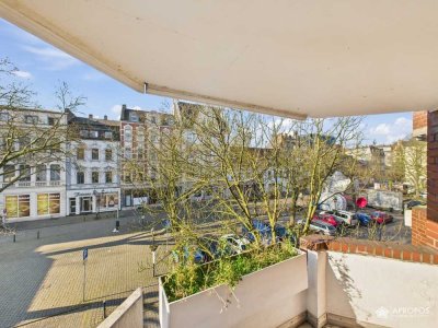 Traum am Neumarkt! Modernisierte Wohnung mit Balkon