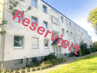 RESERVIERT - Erstbezug nach hochwertiger Renovierung – moderne 3-Zimmer-Wohnung mit Balkon und neuer