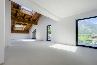 Exklusive Wohnung im zweiten Obergeschoss (06048)