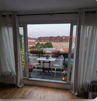 Einmaliges Penthouse-Feeling am Ku'damm – Stil, Licht & Lage auf den Punkt gebracht!
