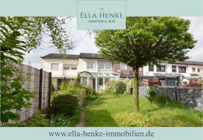 Ideal für ein Pärchen: Gemütliches Reihenhaus mit schönem Garten in beliebter Lage...