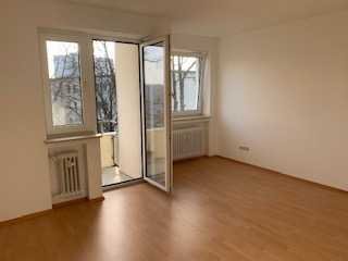 Geschmackvolle 3-Zimmer-Wohnung mit Balkon in Fürstenfeldbruck