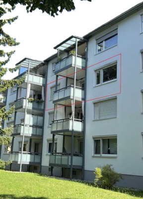 Kirchheim-Freiwaldau: Helle 3-Zimmer-Wohnung im 2. OG mit Balkon und Wohlfühlambiente!