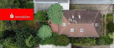 Verwirklichen Sie hier Ihren Traum vom eigenen Haus mit großem Garten!