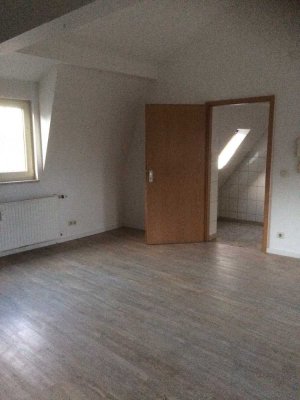 Schöne gemütliche helle 2 ZKDB Wohnung in Stadtmitte