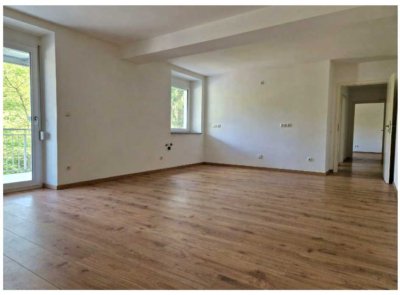 780 € - 65 m² - 3.0 Zi.
