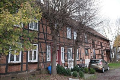 2023-0018  Einfamilienhaus mit Scheunen in Seesen/OT Bornhausen