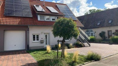 Sehr schönes Haus in ruhiger Lage mit vielen Extras
