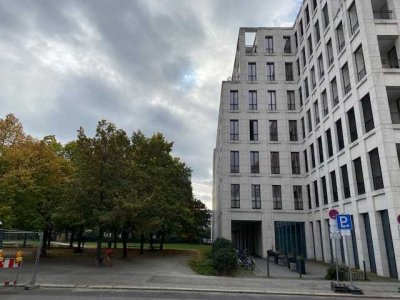 Palais am Deutschen Theater 2-Zi-Luxus-Wohnung in Berlin Mitte