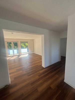 Gepflegte 3,5-Zimmer-Wohnung mit Balkon in Bischberg