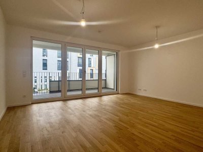 Helle 3 Zimmerwohnung mit großem Balkon