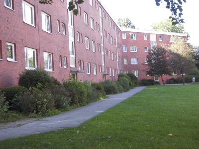 Großzügige Wohnung mit Balkon!