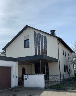 WG-taugliche 4-Zimmer-Wohnung zu vermieten