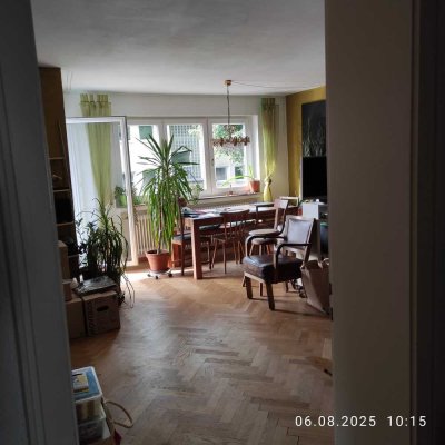 4- Zimmerwohnung mit Balkon