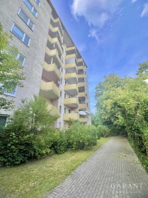 3 Zimmer-Raumwunder mit sonnigem Blick ins Grüne !