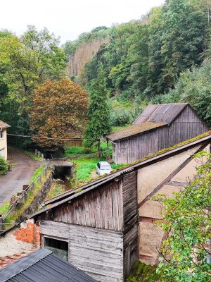 **Charmantes Häuschen in Ohrnberg sucht neue Eigentümer inkl. einer Scheune und Garage**