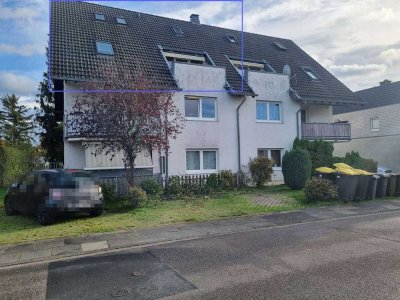 Schöne 4-Zimmer-Maisonette-Wohnung in Sieglar
