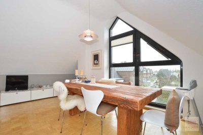 Außergewöhnliche Dachgeschoß-Wohnung in Büderich