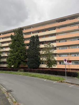 Attraktive  2 Zimmerwohnung mit EBK in Großkrotzenburg