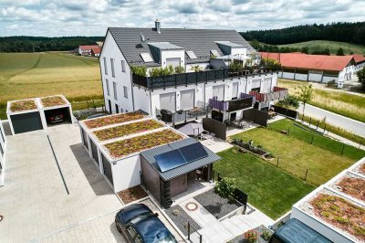 Naturnah & Exklusiv: Traumhafte 3-Zi.-EG-Wohnung | großer Garten, 2 Stellplätze, viele Extras!