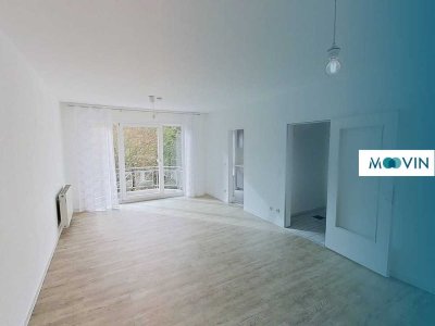 Große 2-Zimmer-Wohnung mit BALKON, EBK und BADEWANNE