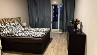 Exklusives 3 Zimmer Wohnung in Potsdam auch WG geeignet.