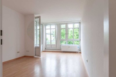 Licht. Loggia. Lebensqualität – 2-Zimmer-Wohnung mit cleverem Extra!