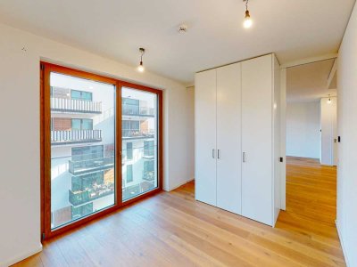 HafenCity Hamburg: Charmante 2-Zimmer-Wohnung mit Einbauküche und Balkon