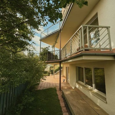 Raumwunder in Idstein-Walsdorf – Zweifamilienhaus mit Einliegerwohnung & Nebengebäude