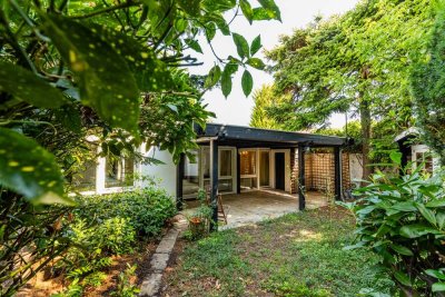 Gepflegter Reihenendbungalow mit eingewachsenem Garten vom Eigentümer